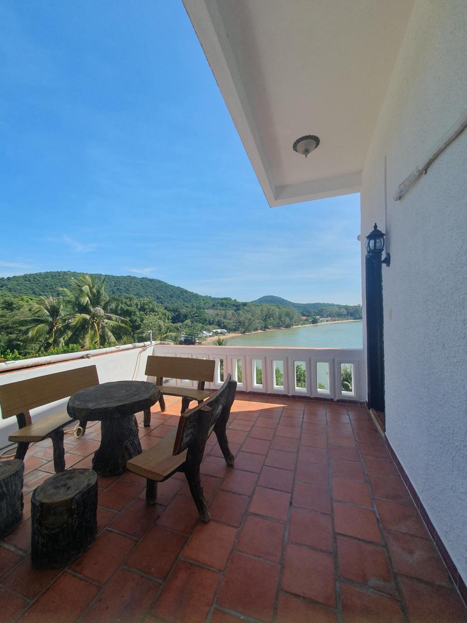 Green Hill Guest House Kien Luong Kültér fotó